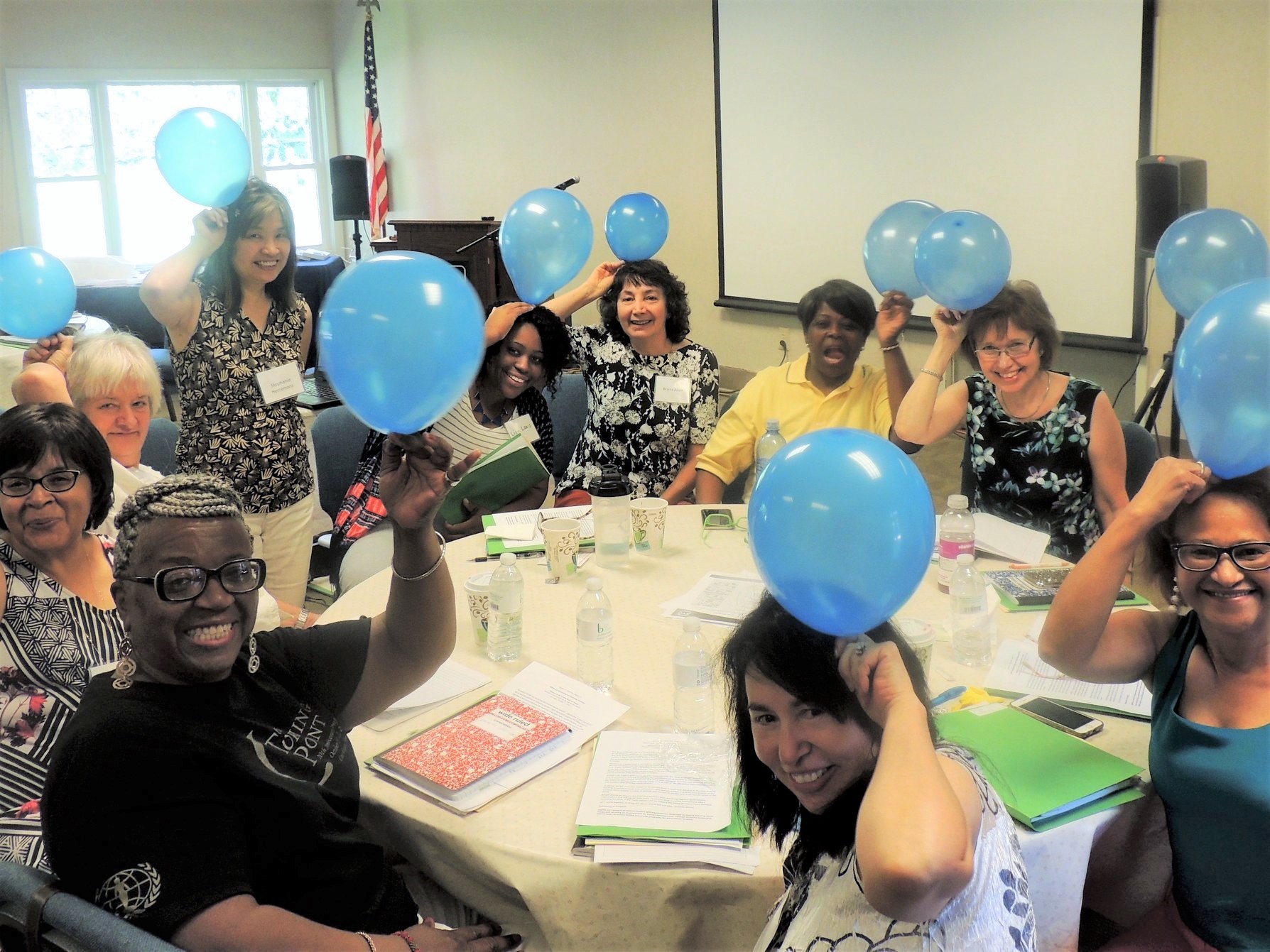 39811088 2275540645806728 3588224109546307584 O