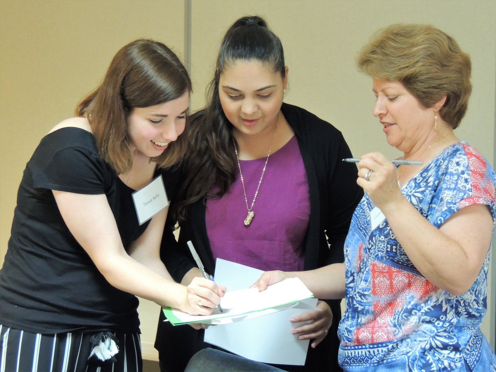 39891659 2275544059139720 8589158594488827904 O