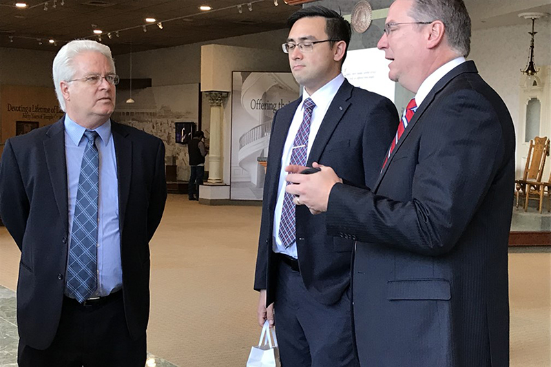 VisitorsCenter MikeStovall . Ryuichi Kishimoto Rob Howell