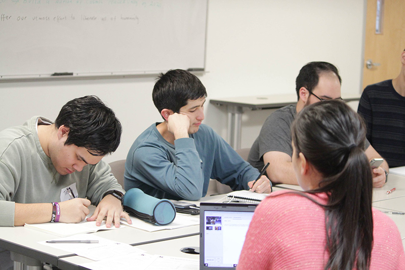 49560056 1205979176234752 6891744023975821312 O