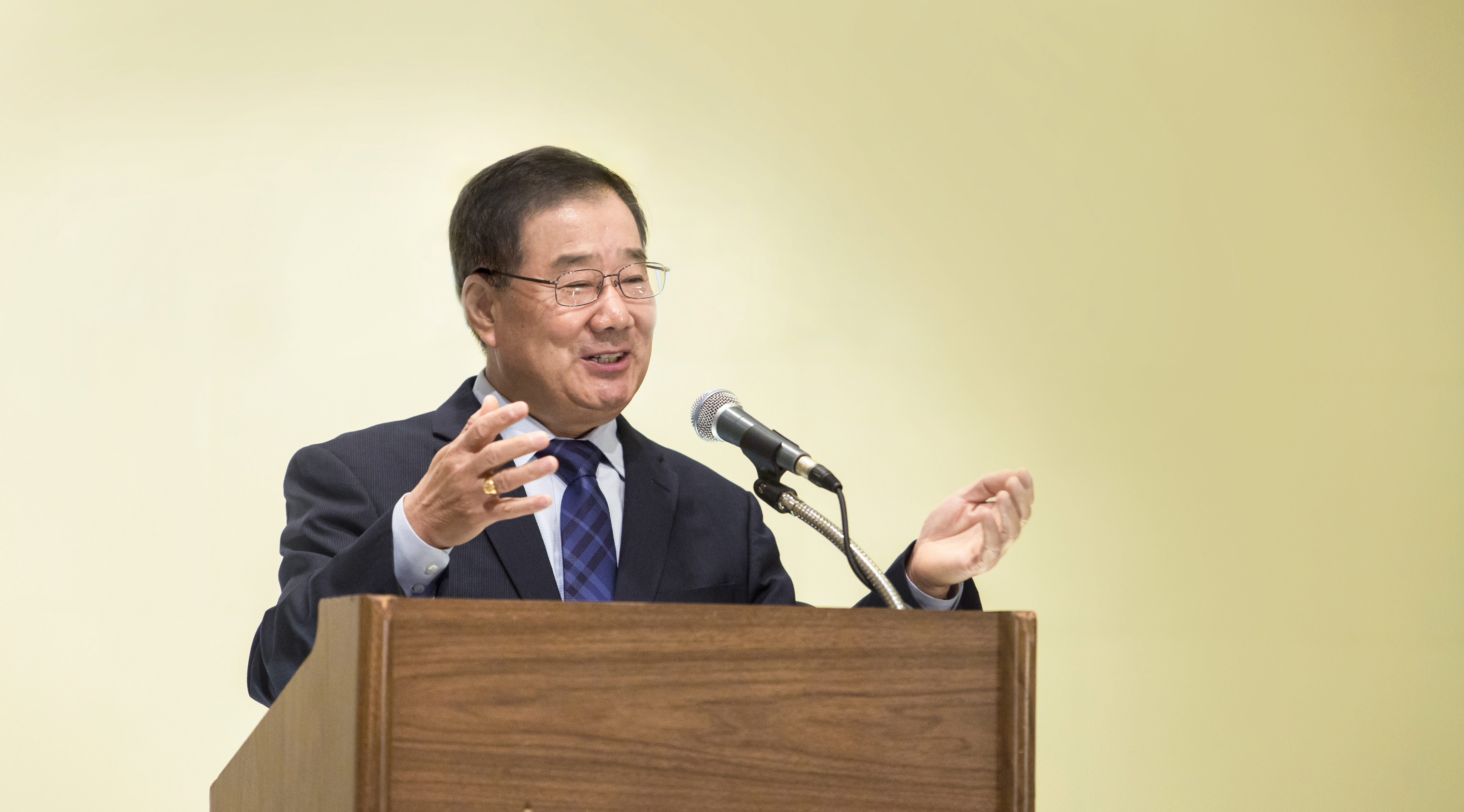 Dr. Ki Hoon Kim