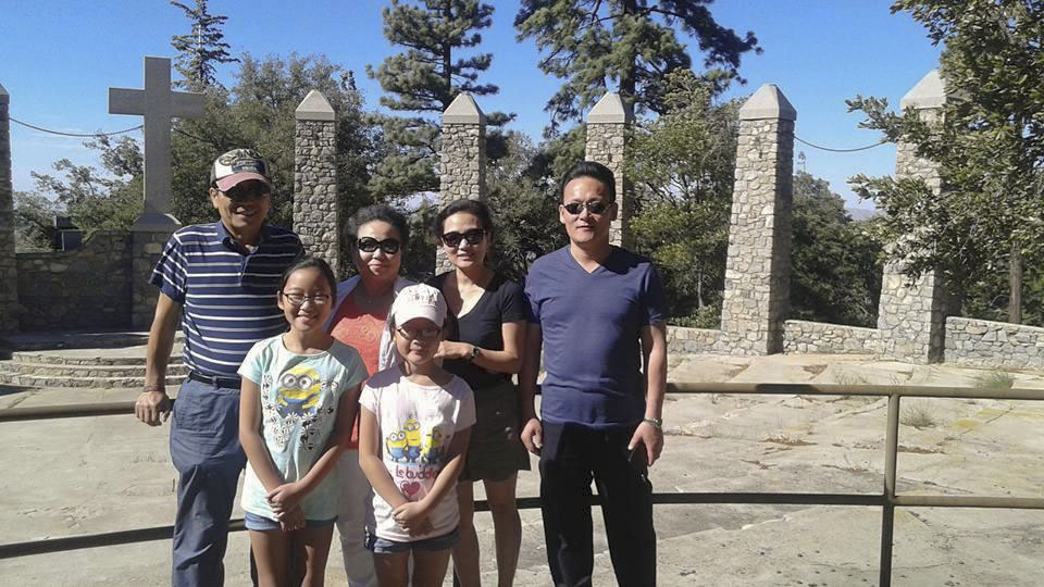 11745535_10207685372759376_2483793666424221763_nedited