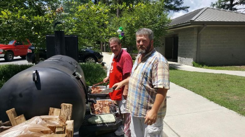 Abernathy picnic cooking team